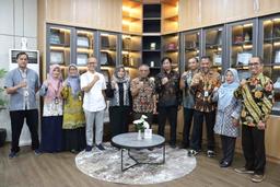 Deputy for Balance and Analysis of BPS RI Visits to BPS West Java Province