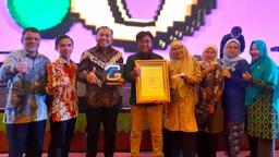 BPS Jabar Raih Penghargaan Satu Data Jabar Award  2024